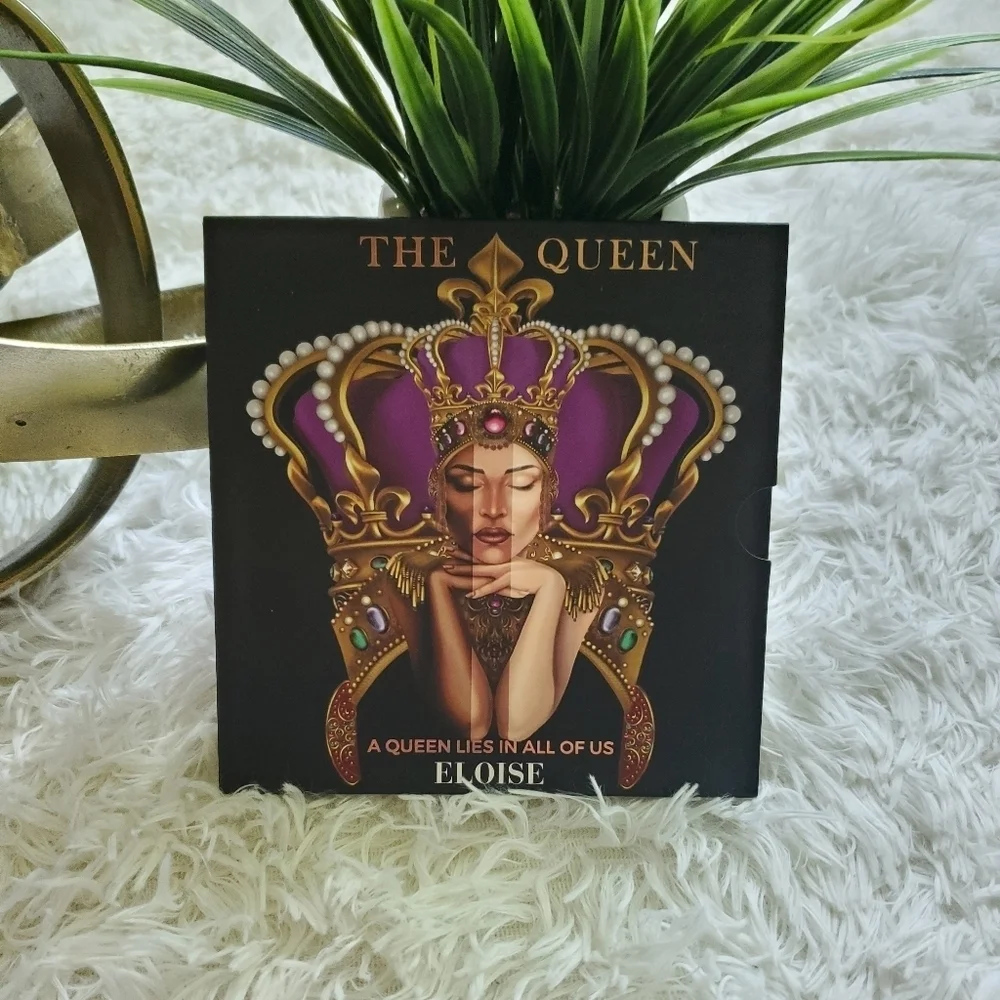ELOISE THE QUEEN Eyeshadow Palette w/ Mirror RARE FIND! Retail $53 NEW